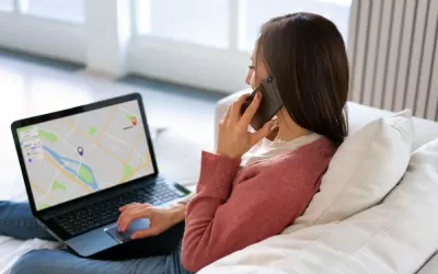 Computador mostrando o painel do Perfil da Empresa no Google com mapa e informações de contato