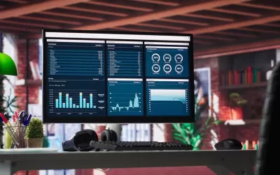 Painel de conversões em tempo real mostrando métricas de ads, CRM e analytics